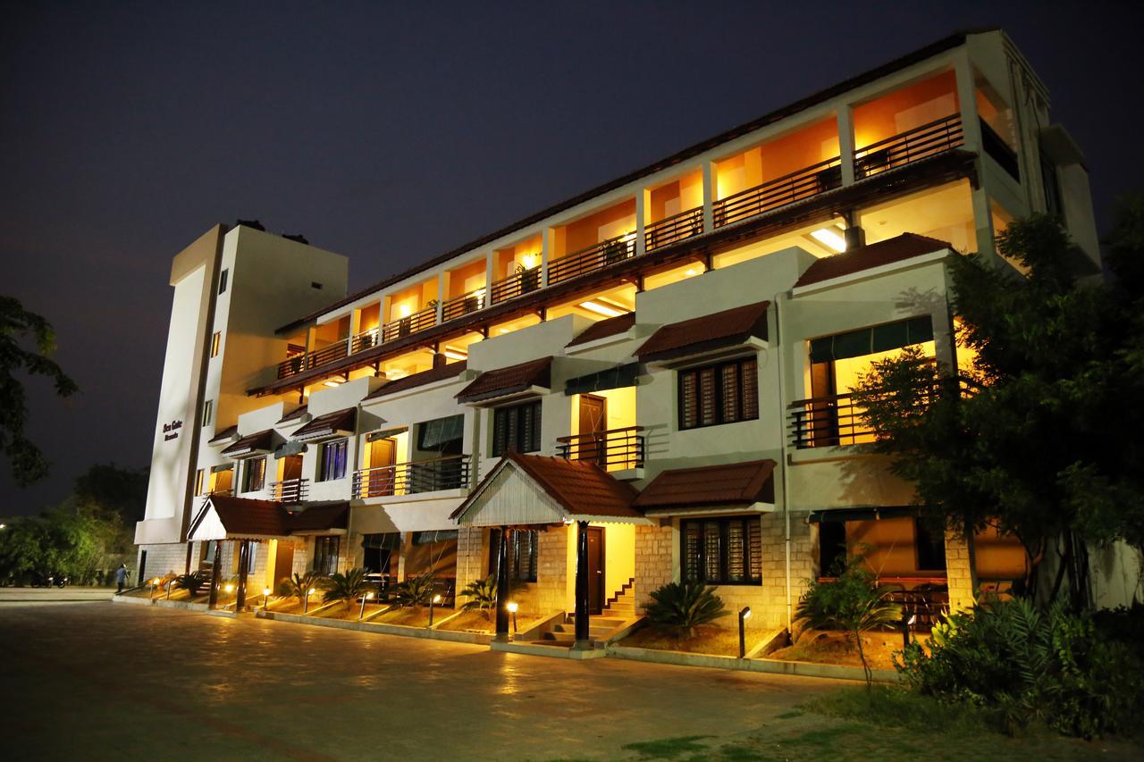 Seagate Church View Resorts Velankanni Esterno foto